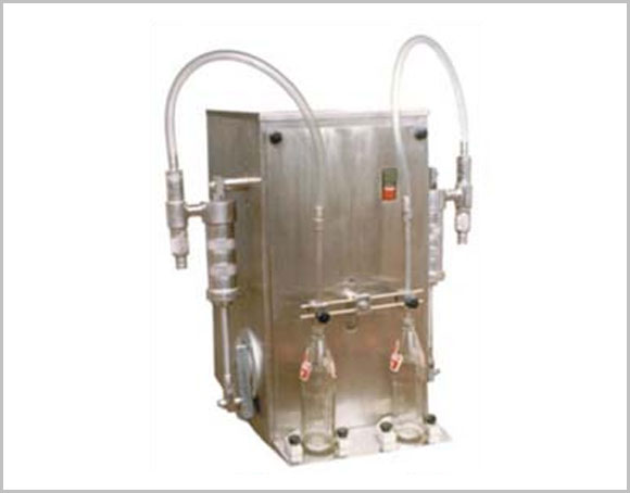 Semi Auto Volumetric Liquid Filling Machine